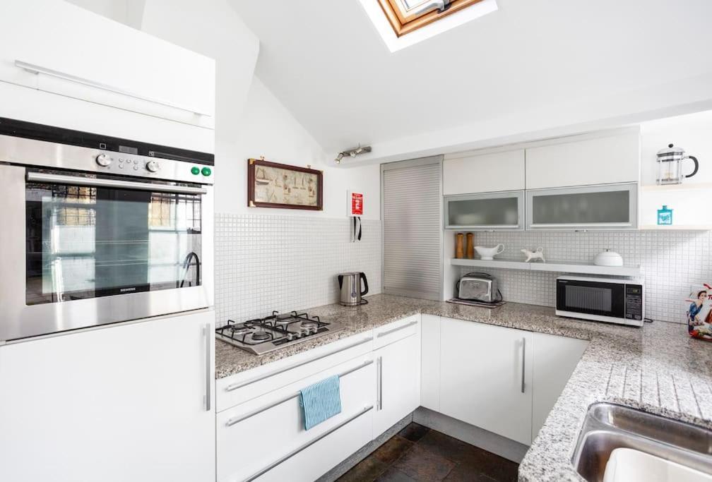 Old Anchor Cottage, Broadstairs. 외부 사진