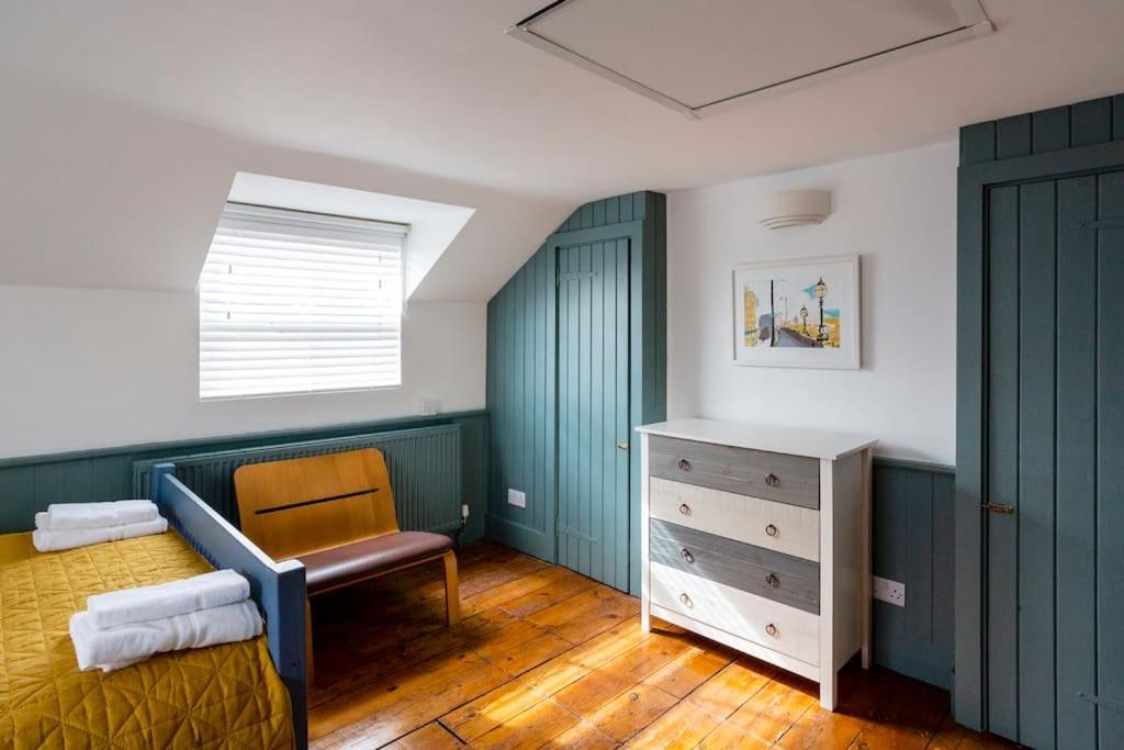 Old Anchor Cottage, Broadstairs. 외부 사진